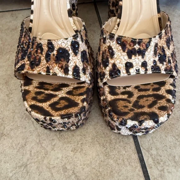 JUST ARRIVED; Azalea Wang Wilmore Leopard Rhinestone Platform SZ 10 Orig $190 - Picture 4 of 15